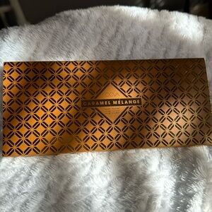 Zoeva caramel melange